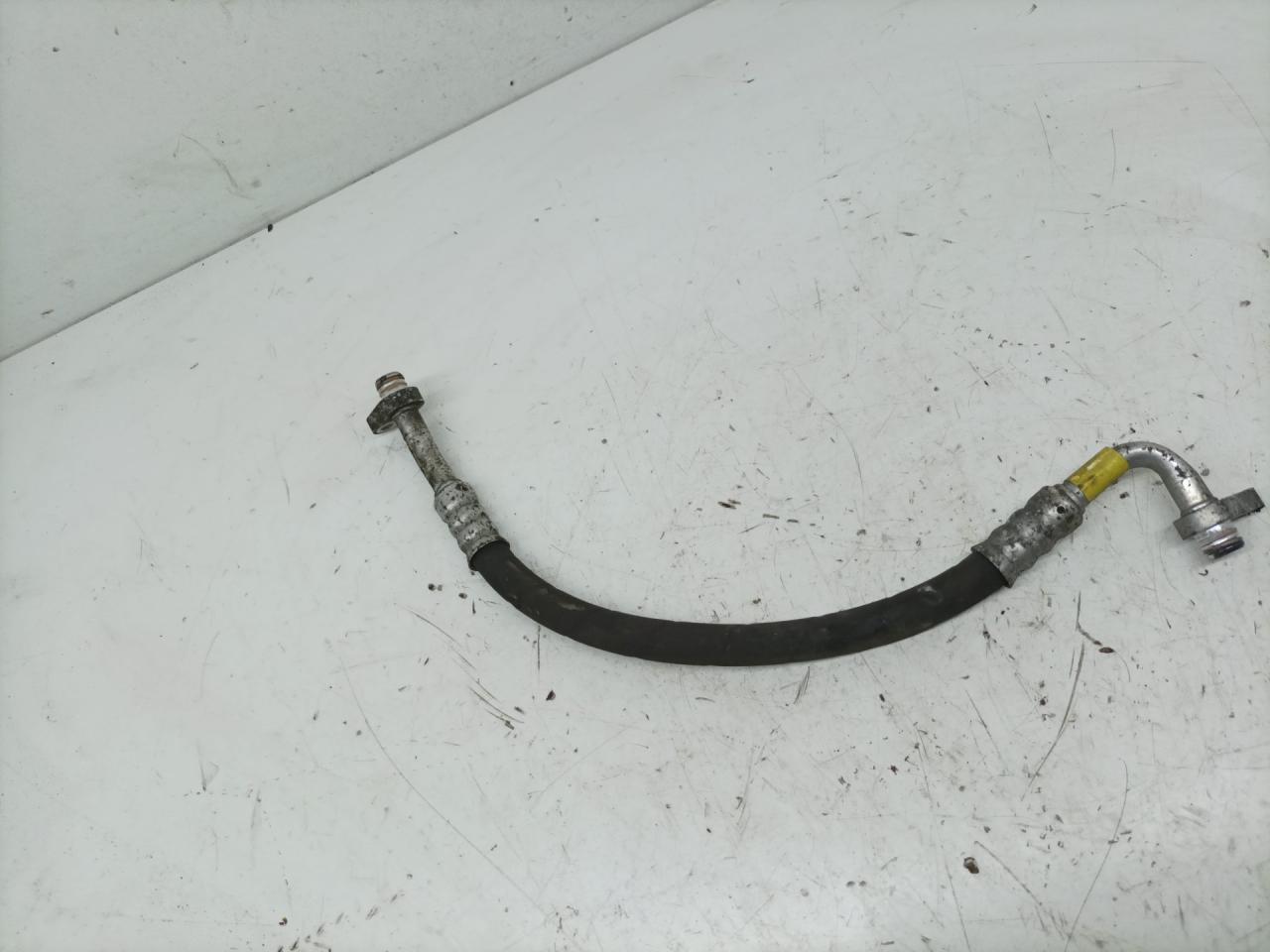 трубка кондиционера Peugeot 307 1 поколение 2003, 1.4 л., 8HZ (DV4TD), дизель, МКПП, хетчбэк 5 дв., 9647878980 - фото №1