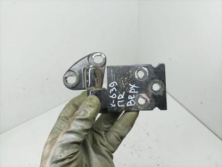 петля двери Mercedes-Benz Vito W638 1998, 2.3 л., дизель, МКПП, микроавтобус