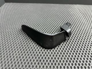 брызговик Kia Cerato 2 поколение TD 2011, 1.6 л., G4FC, бензин, АКПП, o9 - clamp hand brake cab, седан, передний привод, 86831-1M000