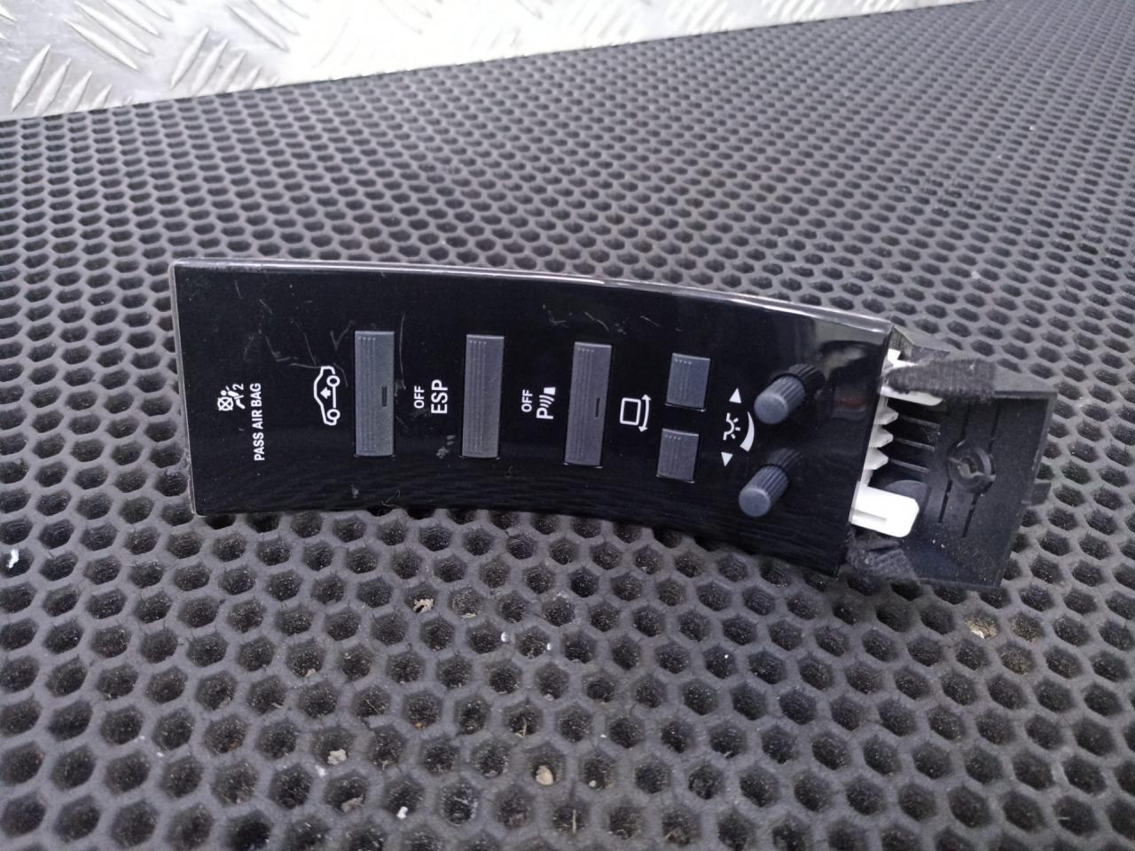 кнопка (выключатель) Mercedes-Benz S-Класс W221 2006, A2218202910 - фото №1