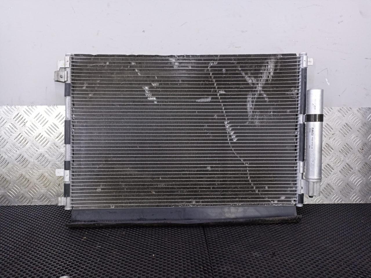 радиатор кондиционера Ford Mustang 6 поколение S550 2016, 5.0 л., бензин, FR3B19C600BD, FR3B19F565AB - фото №1