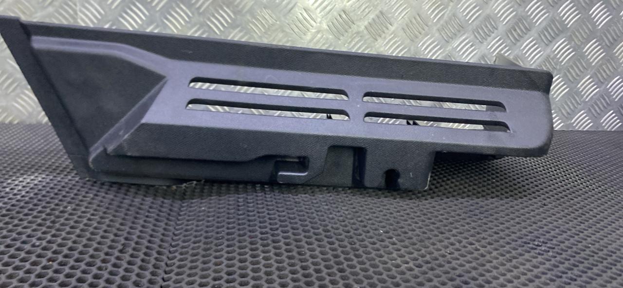 накладка двери (крышки) багажника Citroen C5 AirCross 1 поколение (2017 - 2026), 9822004877 - фото №1
