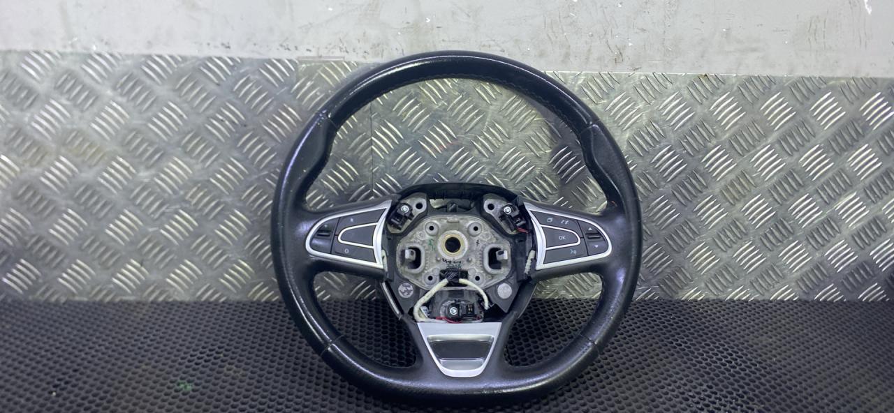 руль Renault Kadjar 1 поколение 2016, 484003952R - фото №1