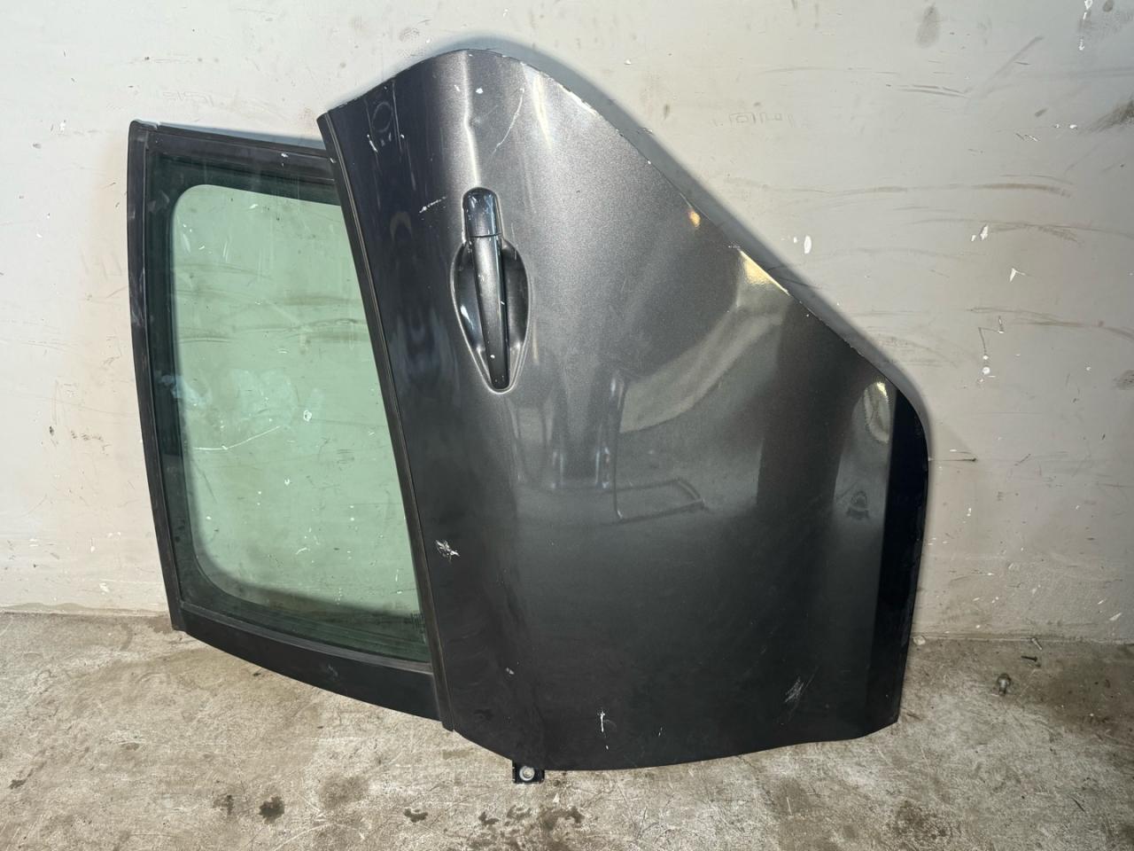 дверь задняя правая Peugeot 208 1 поколение 2014, 9671907580 - фото №1