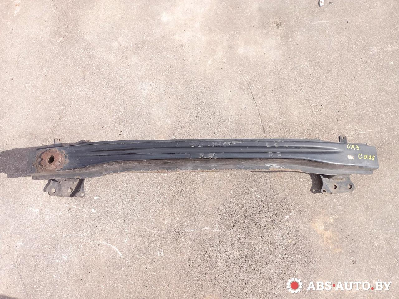 усилитель бампера переднего Volkswagen Touran 1 поколение 2004, 1T0807109, 1T0807109A, 1T0807109B - фото №1