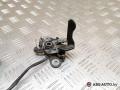 замок капота Citroen C5 1 поколение 2004, 2.2 л., дизель, МКПП - фото №3