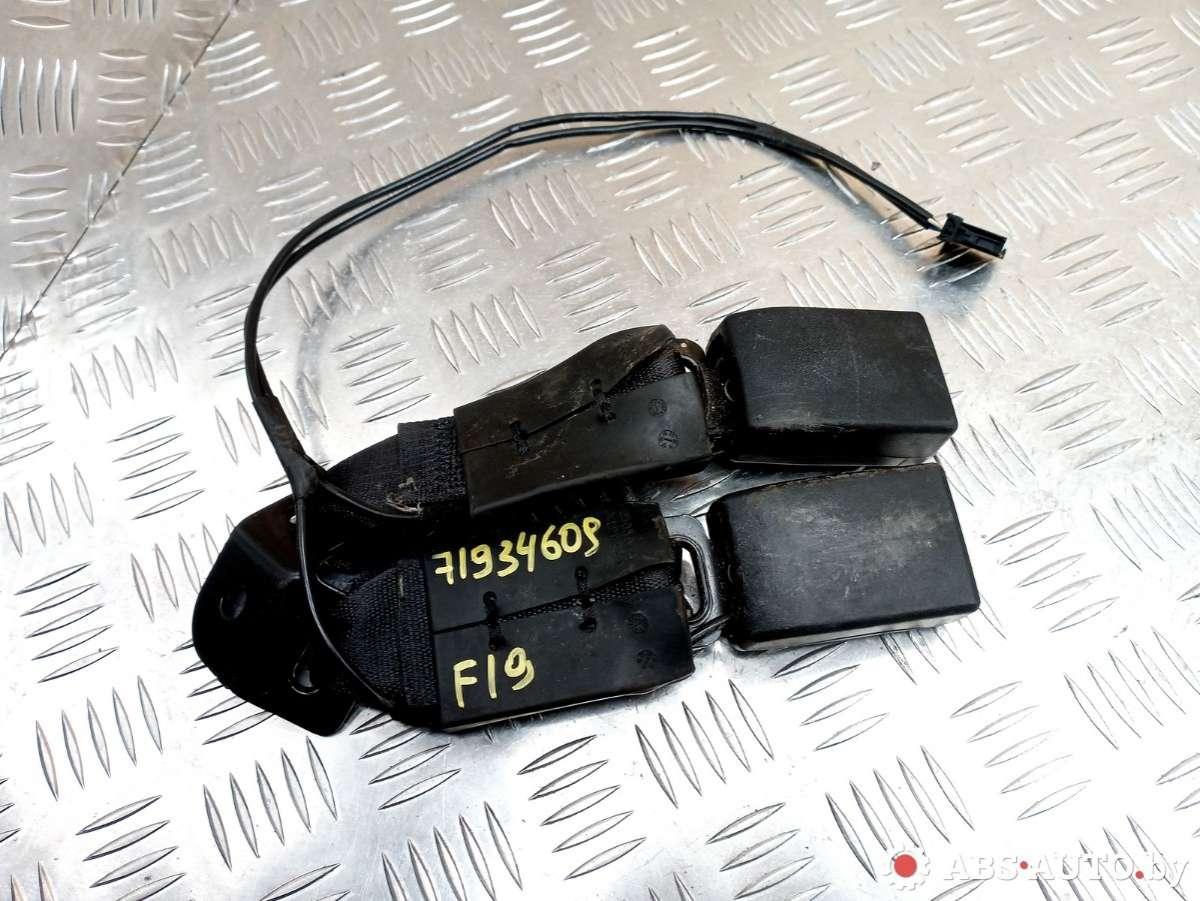 замок ремня безопасности Opel Mokka 1 поколение 2015, 1.6 л., B 16 XER, бензин, МКПП, 42372981 - фото №1