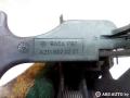 замок капота Mercedes-Benz E-Класс W211/S211 2003, 2.2 л., дизель, АКПП, седан, A2118800264, A2118870227 - фото №4