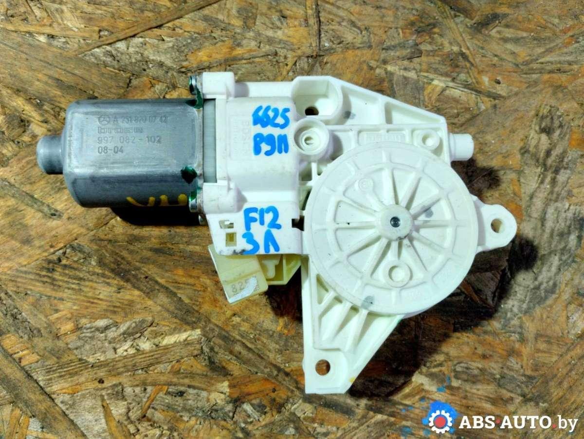 стеклоподъемник передний левый Mercedes-Benz M-Класс W164 2008, 3.0 л., OM642 DE30LA, дизель, АКПП, хетчбэк 5 дв., A2518200742, 2518200742, 0130822273 - фото №1