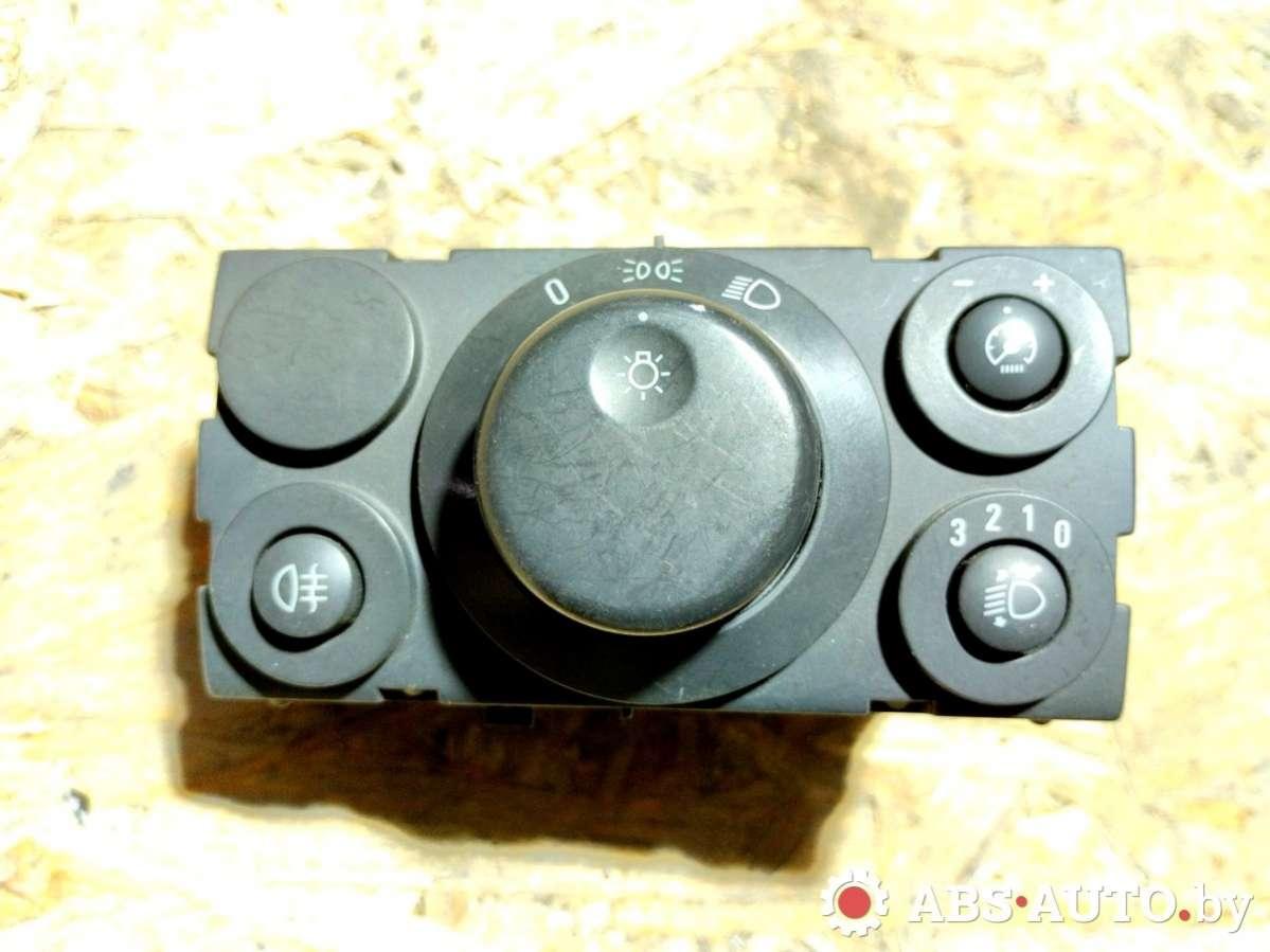 переключатель света Opel Astra H 2007, GM13100136, 13100136 - фото №1