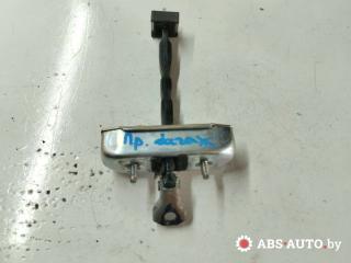 ограничитель открывания двери Toyota RAV4 3 поколение (XA30) [рестайлинг] 2010, 2.2 л., 2AD-FTV, дизель, МКПП, внедорожник 5 дв.