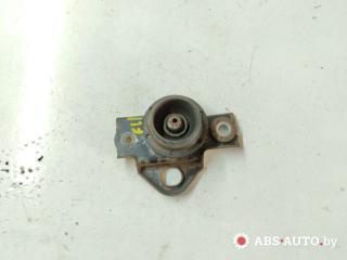 крепление интеркулера Toyota RAV4 3 поколение (XA30) [рестайлинг] 2010, 2.2 л., 2AD-FTV, дизель, МКПП, внедорожник 5 дв.