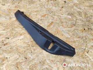 молдинг двери передней правой Lexus IS 2 поколение (XE20) 2007, 2.2 л., дизель, МКПП, 6771153010