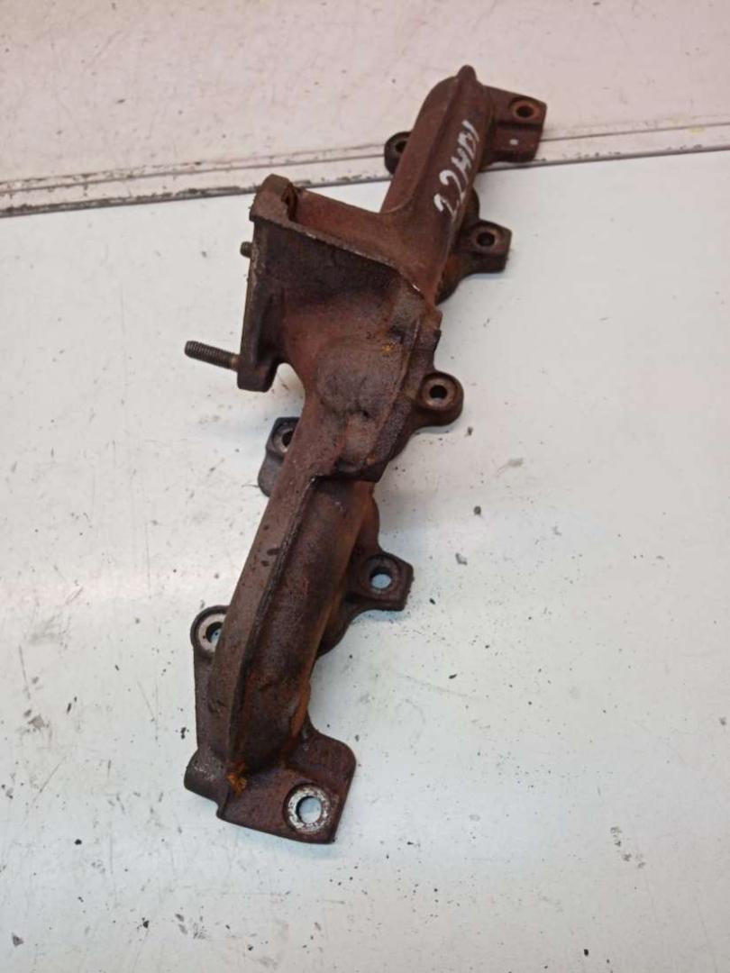 коллектор выпускной Peugeot 607 1 поколение 2001, 2.2 л., дизель, 9631424110, SIMO1902 - фото №1