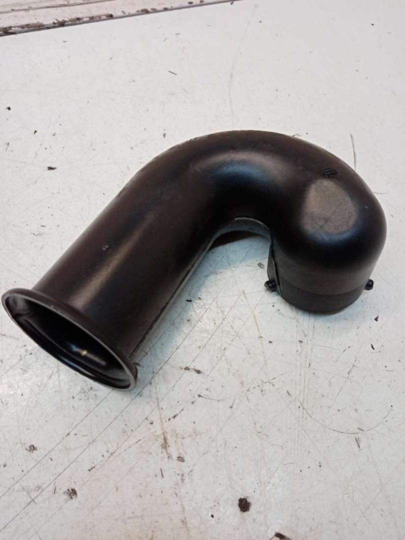 воздуховод (дефлектор) радиатора Mercedes-Benz S W221 5 поколение (2005-2009) 2006, 3.0 л., дизель, АКПП, A2218380106, 6470001018F, 9592506041 - фото №1