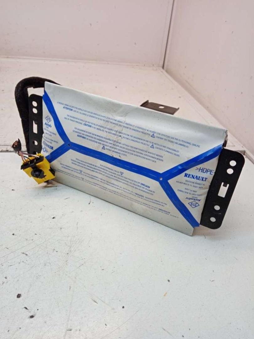 подушка безопасности пассажира Renault Laguna 2 поколение 2004, 1.8 л., бензин, МКПП, хетчбэк 5 дв., 8200293630B - фото №1