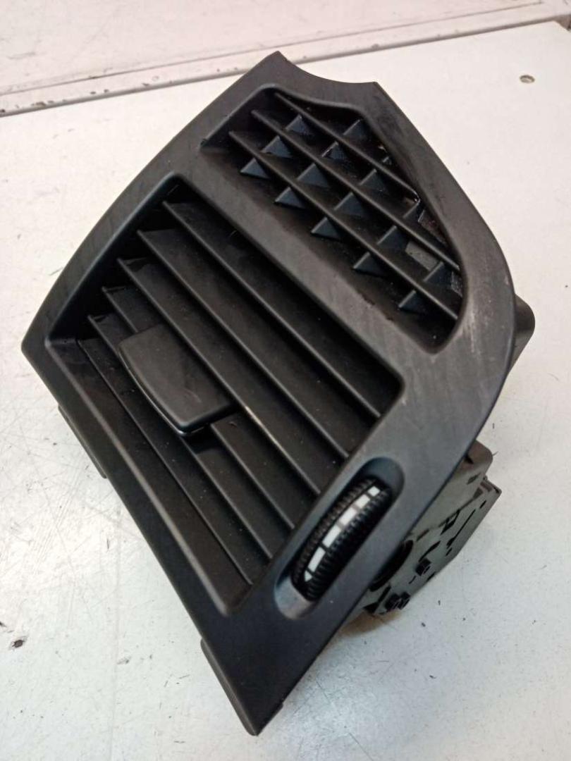 дефлектор обдува салона Mercedes-Benz S W221 5 поколение (2005-2009) 2006, 3.0 л., дизель, АКПП, A2218300154, 05567001 - фото №1