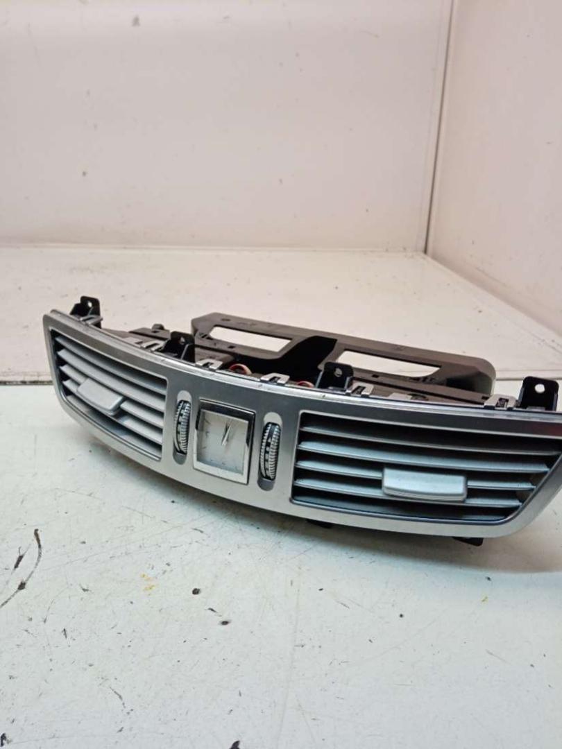 дефлектор обдува салона Mercedes-Benz S W221 5 поколение (2005-2009) 2006, 3.0 л., дизель, АКПП, A2218300954 - фото №1