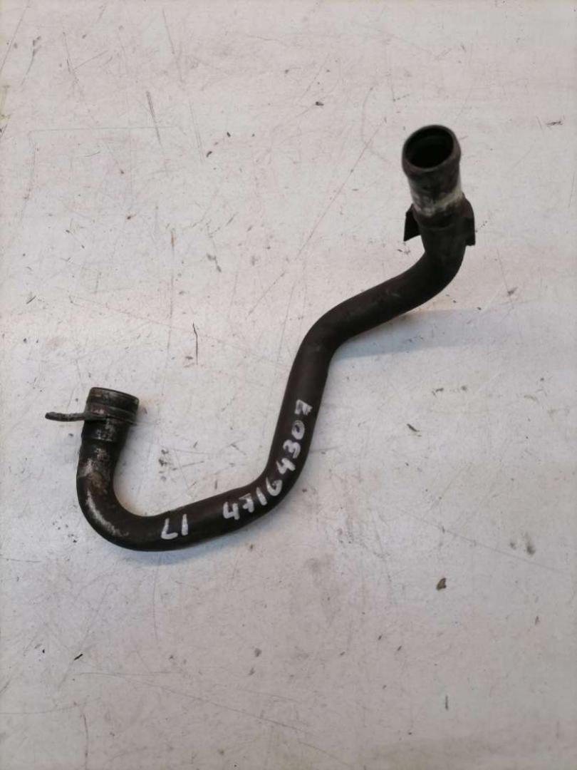 патрубок (трубопровод, шланг) Chrysler Grand Voyager 4 поколение 2004, 2.5 л., дизель, МКПП, минивэн - фото №1