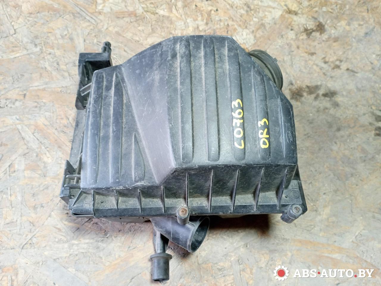 корпус воздушного фильтра Opel Corsa C 2003, 1.2 л., бензин, 9129743, 460023377, 44612585901 - фото №1