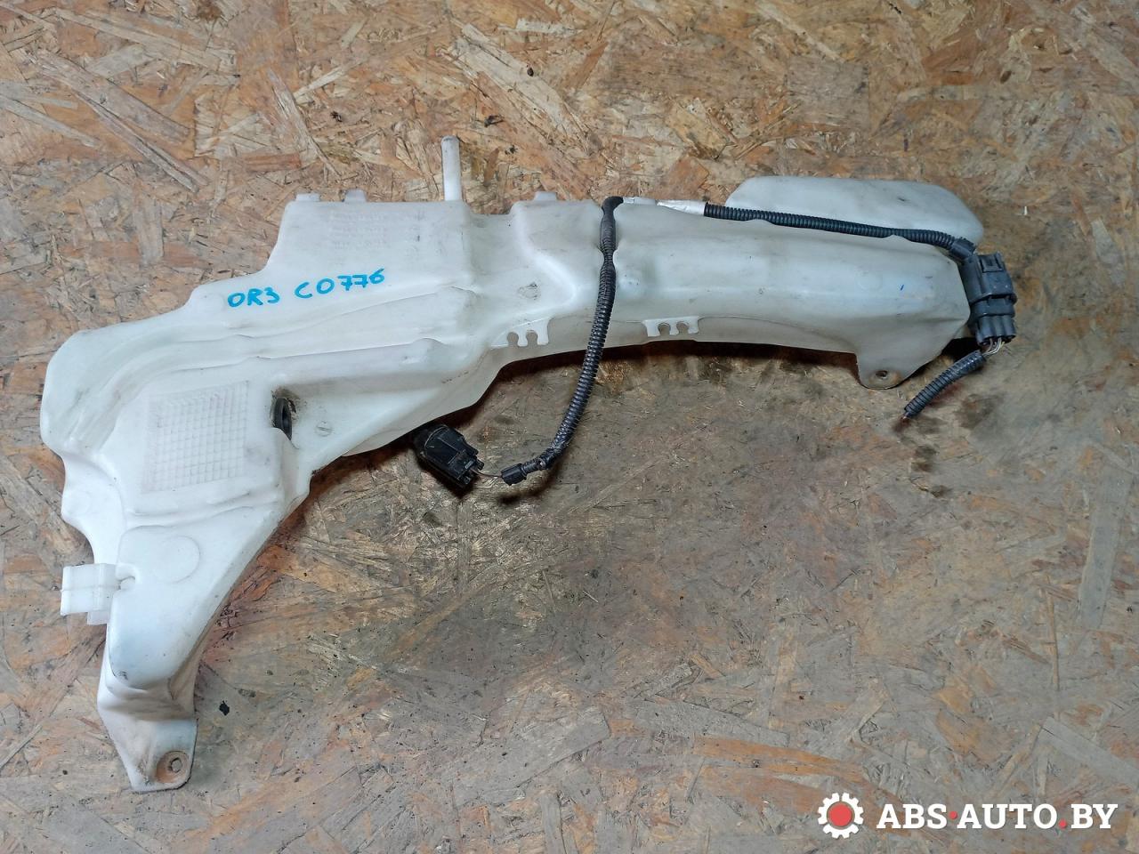 бачок омывателя Ford Kuga 1 поколение 2011, 3M5113K163AC, 3M5113K163BC, 3M5113K163CC - фото №1