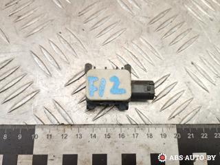 датчик удара Mercedes-Benz M-Класс W164 2008, 3.0 л., OM642 DE30LA, дизель, АКПП, хетчбэк 5 дв., 0038202926