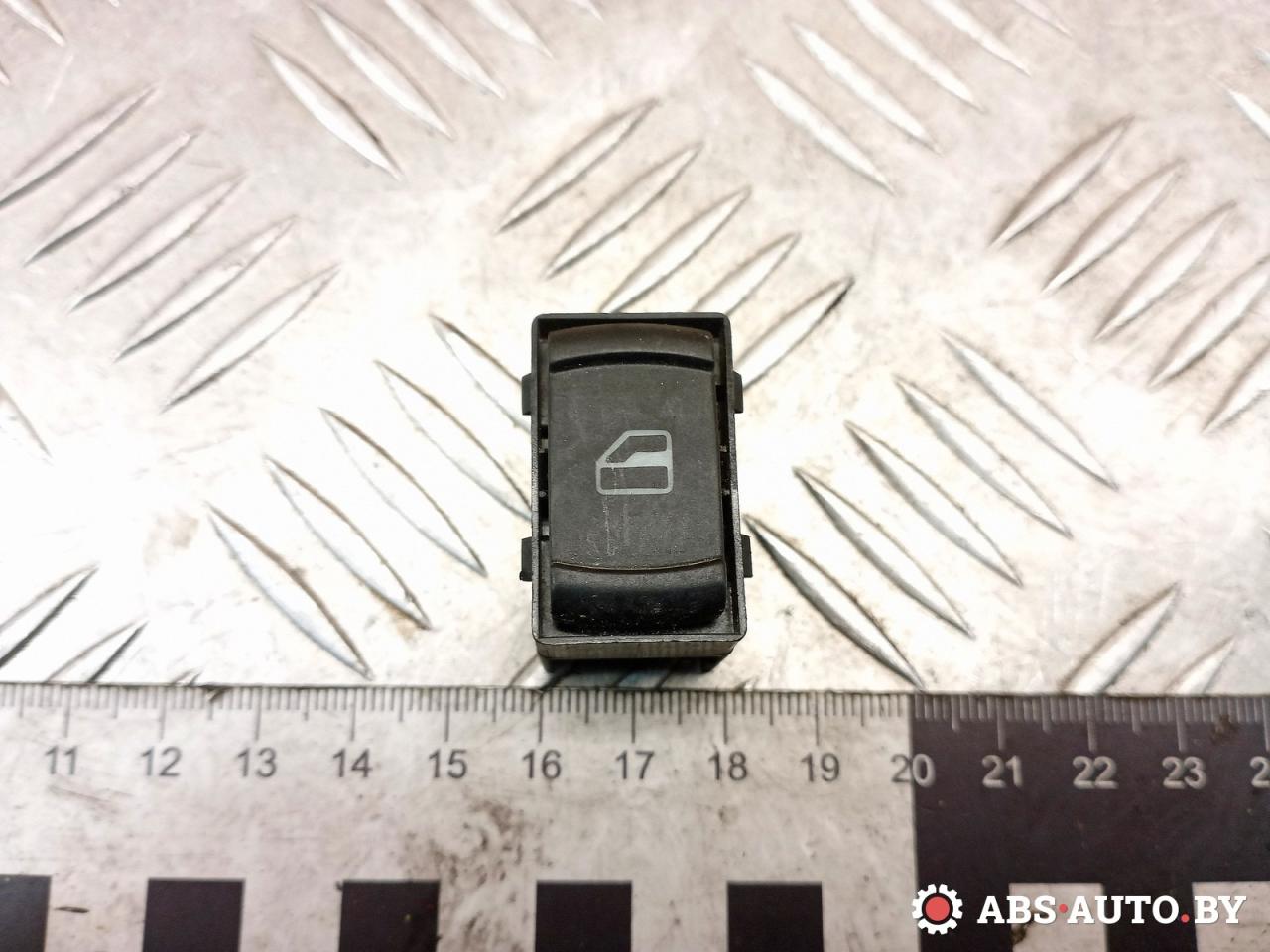 кнопка стеклоподъемника двери Volkswagen Golf 4 поколение 2004, 1J0959855 - фото №1