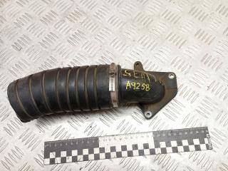 фланец (тройник) системы охлаждения SEAT Terra 1996, 1.4 л., дизель, 031129637A, 031129627B