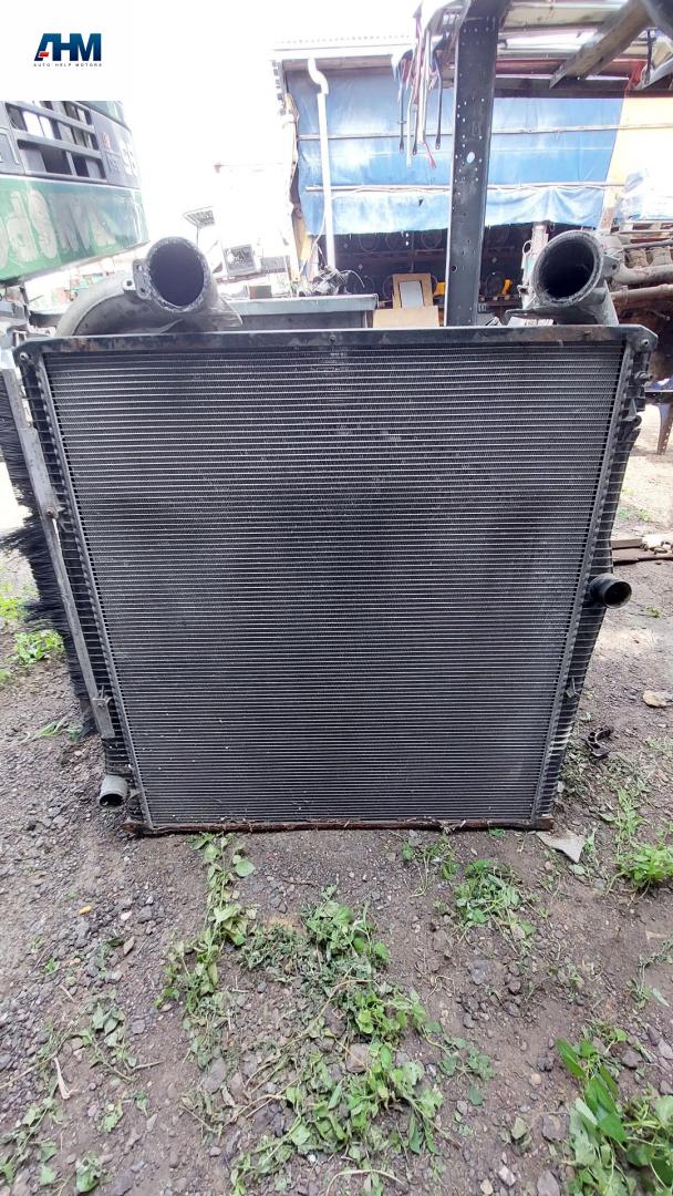 радиатор (основной) Scania R 3 поколение 2011, 12.7 л., DC 13.05, дизель, белый, грузовик, 1781365, S5422004, CR2094000P, 8MK376906314, 67290, 733550, 509895 - фото №1