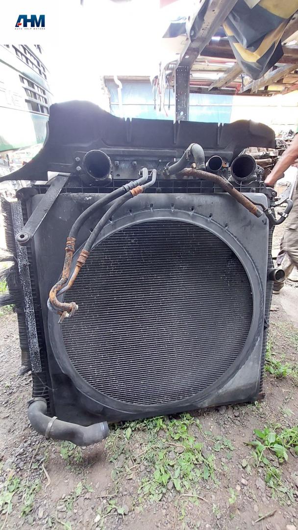 диффузор вентилятора Scania G 2 поколение 2011, 12.7 л., DC 13.05, дизель, синий, грузовик, 1942827 - фото №1