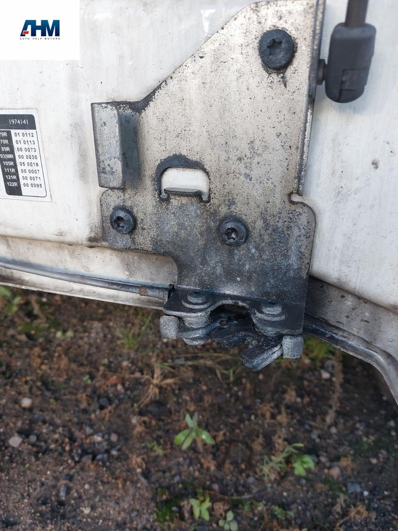 замок капота DAF XF 106 1 поколение 2014, MX-13, МКПП, белый, грузовик, 1835771 - фото №1