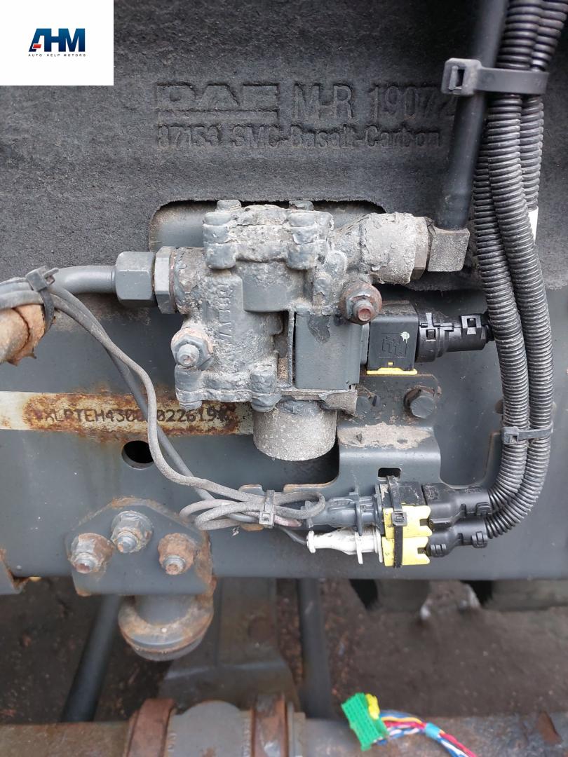 кран распределительный DAF XF 106 1 поколение 2014, MX-13, МКПП, белый, грузовик, 4721950390, 1808335 - фото №1