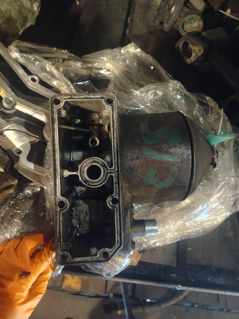 центробежный очиститель масла Scania 4-Series 2003, 1433765, 1484377, 1774447 - фото №1