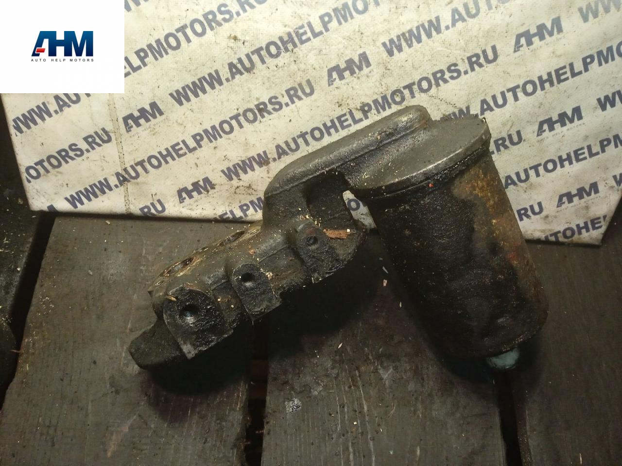 корпус масляного фильтра Renault Magnum 3 поколение 2004, 5010284063 - фото №1