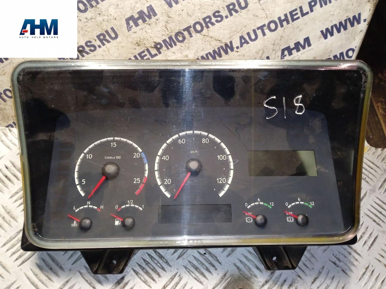 щиток приборов (приборная панель) Scania R 3 поколение 2008, синий, грузовик, 1849503, 1852891 - фото №1