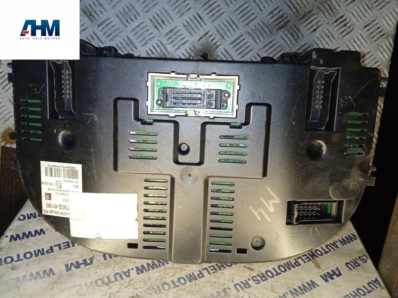 щиток приборов (приборная панель) MAN TGA 1 поколение 2007, 81.27202-6190 - фото №1