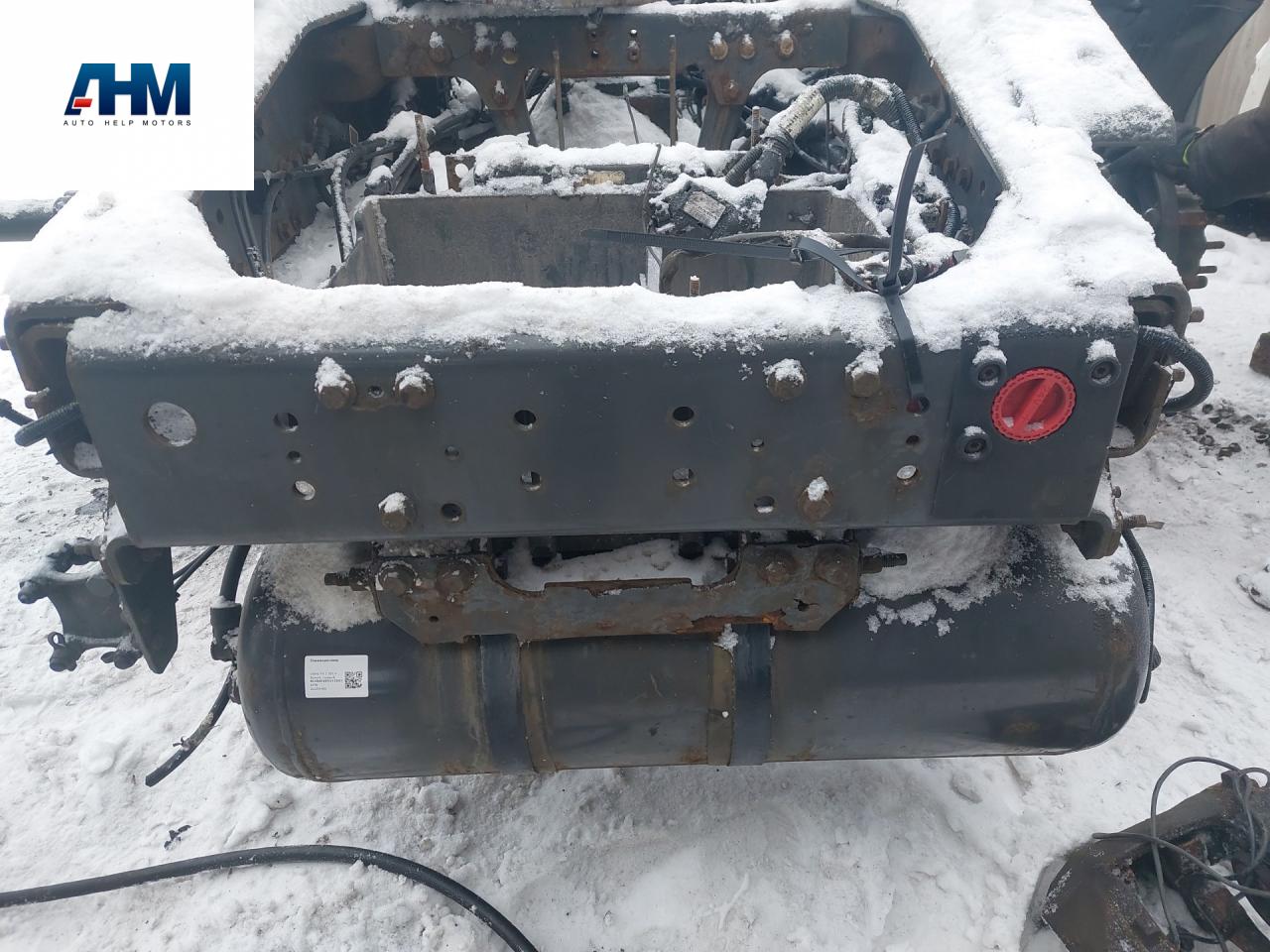 кронштейн рамы Volvo FH 3 поколение 2014, АКПП, белый, правый руль, 21776383, 22438937, 20841297 - фото №1