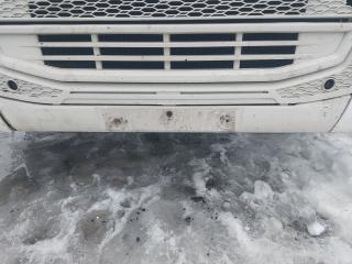 юбка бампера нижняя Volvo FH 3 поколение 2014, АКПП, белый, правый руль, 82090733, 21413787, 84195623