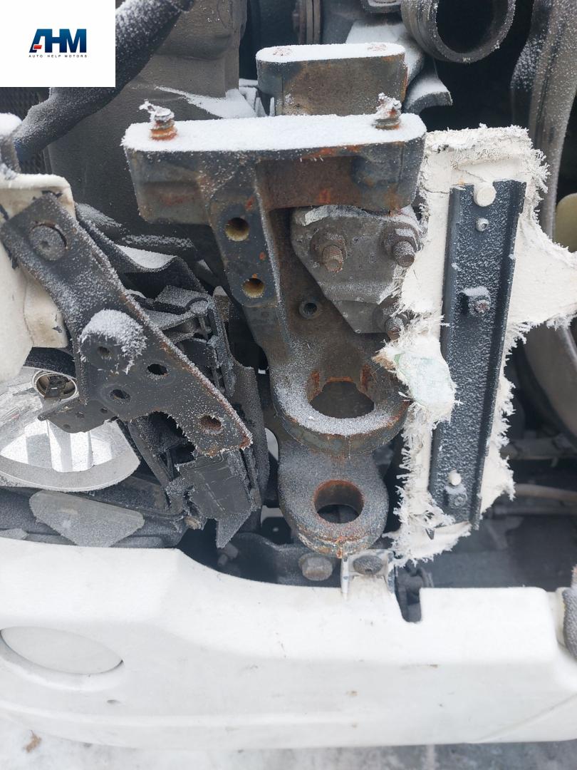 кронштейн буксировочный Scania R 3 поколение 2015, 12.7 л., DC 13.147, дизель, АКПП, белый, правый руль, 1846829 - фото №1