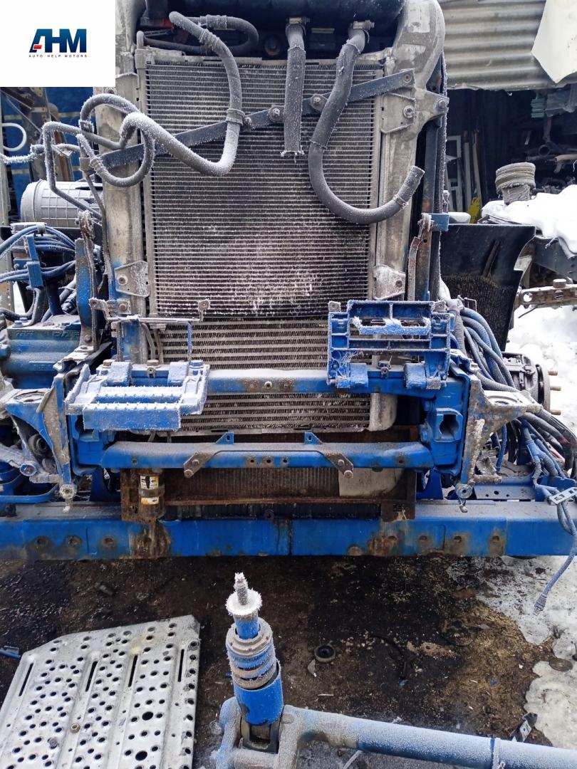 радиатор (основной) DAF XF 105 2 поколение 2013, 12.9 л., MX 340, дизель, АКПП, белый, правый руль, 1861737, 1856628, 2166160 - фото №1