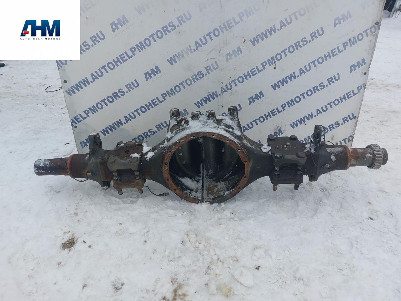 балка подвески задняя Mercedes-Benz Actros 4 поколение (MP4) 2014, зеленый, грузовик, A9603502530, 9603502530, A9603500703, 9603500703 - фото №1