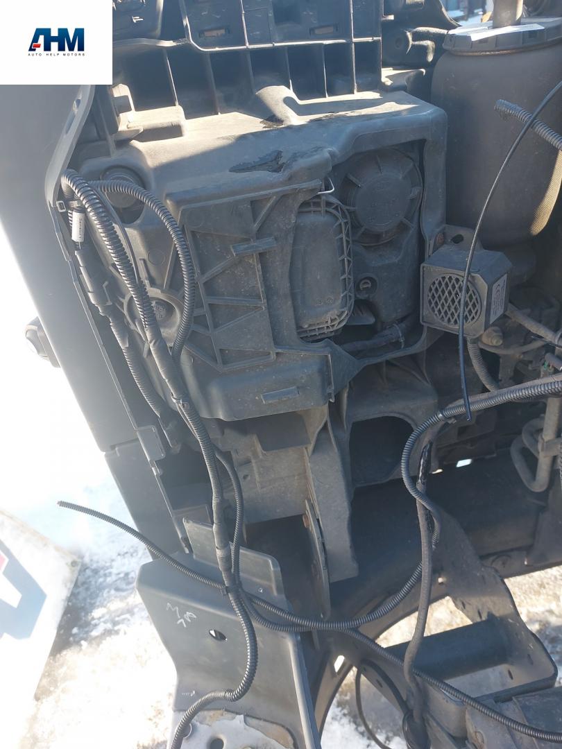 крепление фары левой MAN TGS 1 поколение 2017, 12.4 л., D 2676 LF 51, дизель, АКПП, белый, правый руль, 81416106969 - фото №1