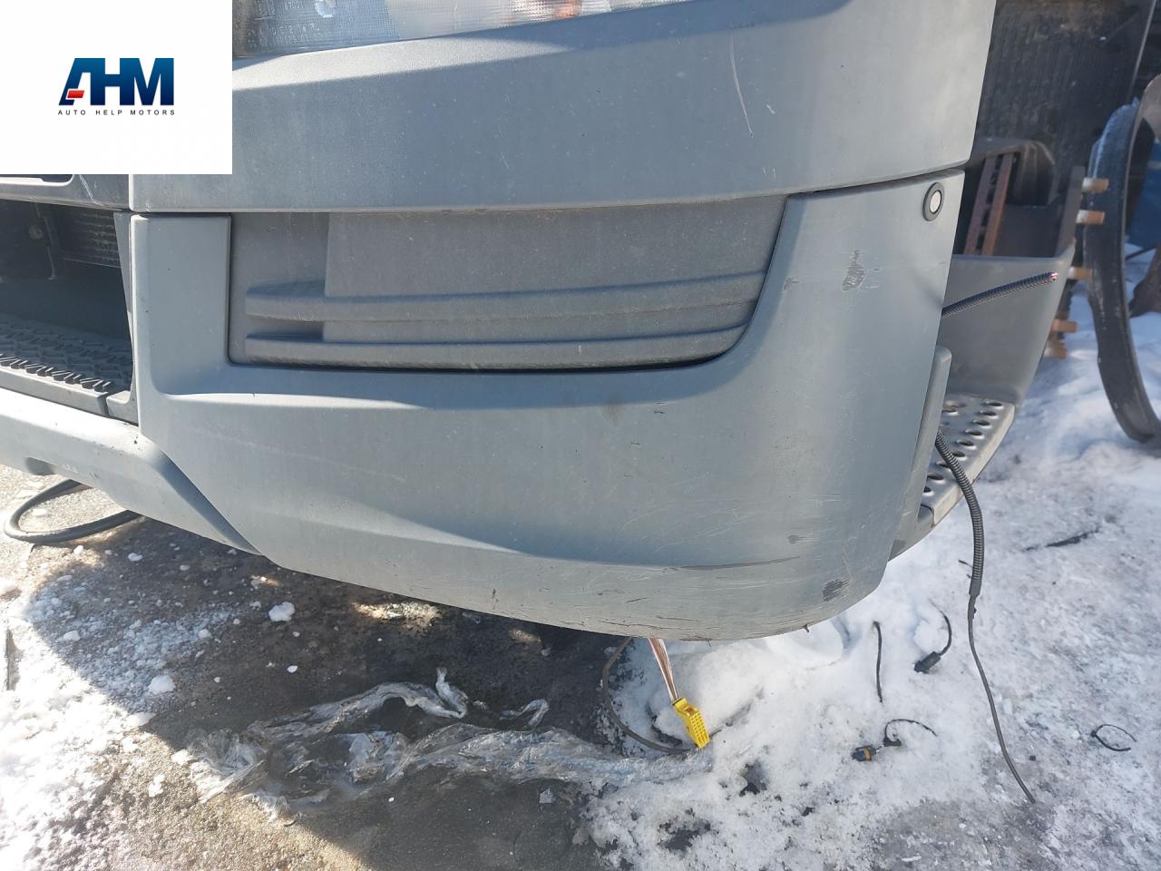 Клык бампера MAN TGS 1 поколение 2017, 12.4 л., D 2676 LF 51, дизель, АКПП, белый, правый руль, 81416106805 - фото №1