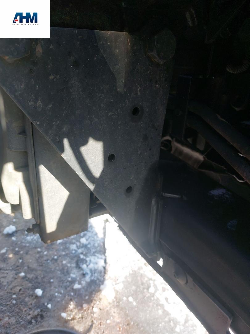 кронштейн переднего бампера MAN TGS 1 поколение 2017, 12.4 л., D 2676 LF 51, дизель, АКПП, белый, правый руль, 81416505031 - фото №1