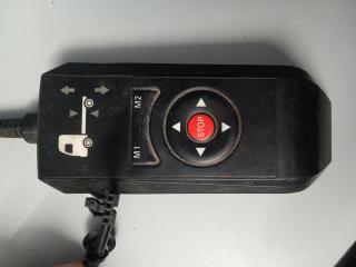 пульт управления пневмоподвеской Mercedes-Benz Actros 4 поколение (MP4) 2014, 12.8 л., OM 471.900, дизель, белый, правый руль, A0058206097, A0058208297