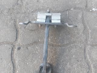 ограничитель открывания двери Volvo FH 3 поколение 2014, АКПП, белый, правый руль, 82859279