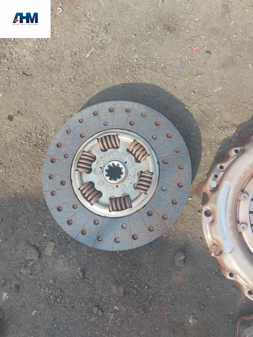 диск сцепления MAN TGX 1 поколение 2017, 12.4 л., D 2676 LF 51, дизель, АКПП, белый, правый руль, 81303010719, 81303019719, 81303019766, 81303010766 - фото №1