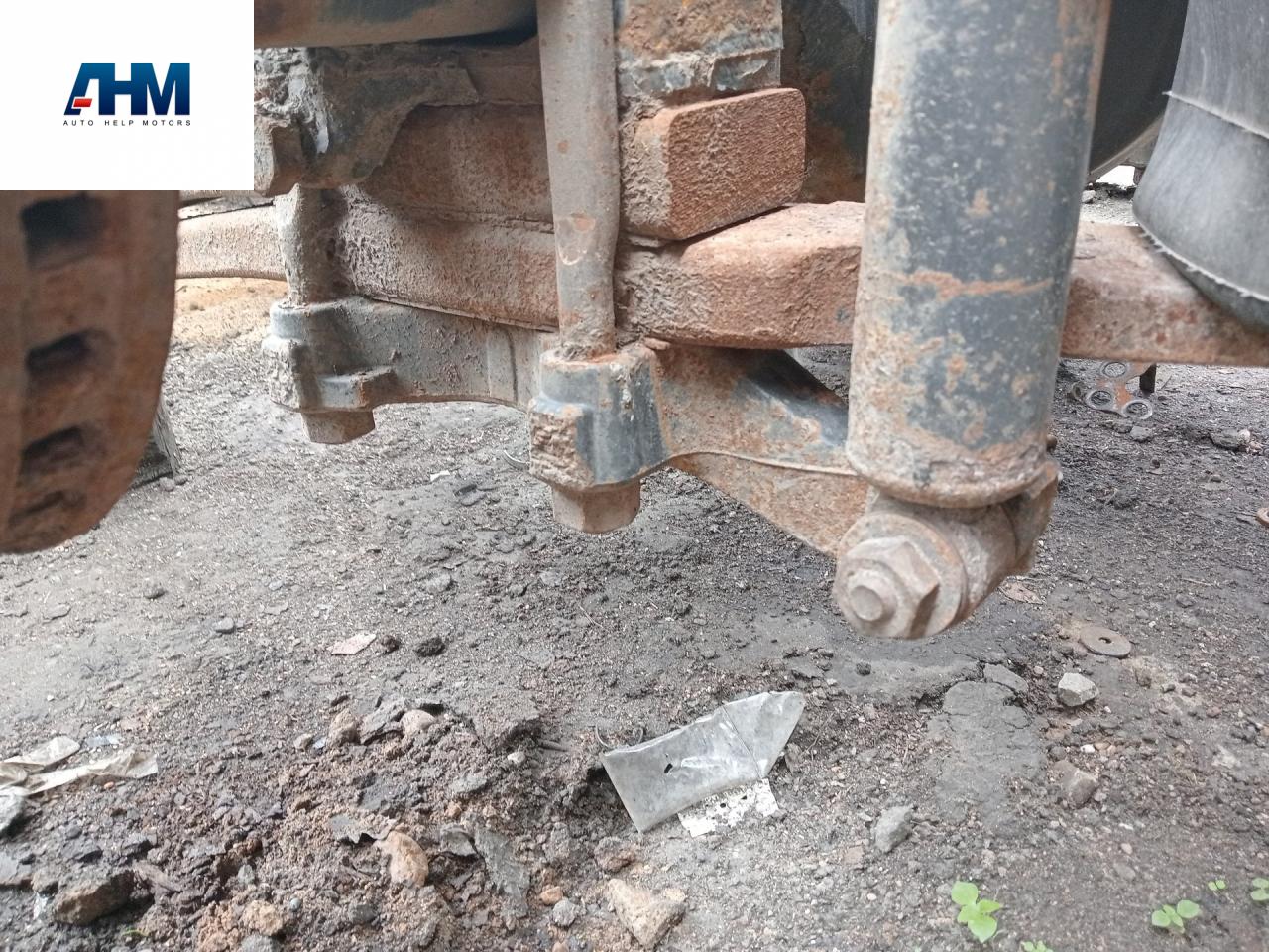 крепление амортизатора Scania R 3 поколение 2013, 12.7 л., DC 13.111, дизель, МКПП, белый, правый руль, 1769881 - фото №1