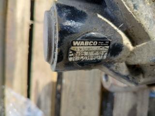 суппорт задний правый MAN TGX 1 поколение 2017, 12.4 л., D 2676 LF 51, дизель, АКПП, белый, правый руль, MAXX22, 81508046638, 81508046582, 6403220720