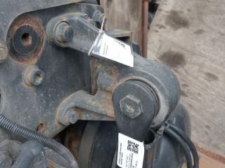 крепление стабилизатора / втулки стабилизатора MAN TGX 1 поколение 2017, 12.4 л., D 2676 LF 51, дизель, АКПП, белый, правый руль, 81437056063, 81437050270, 81437050254